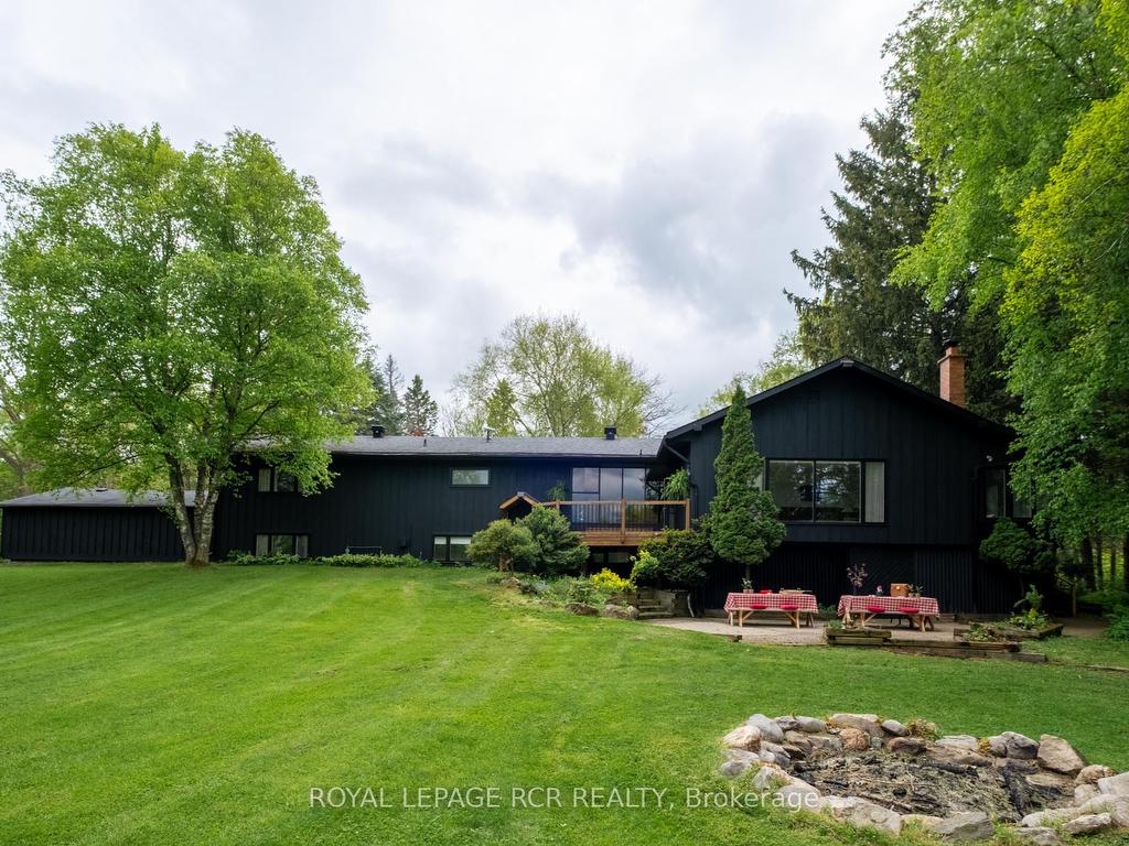 









15667


Duffys

Lane,
Caledon,




ON
L7E 3C8

