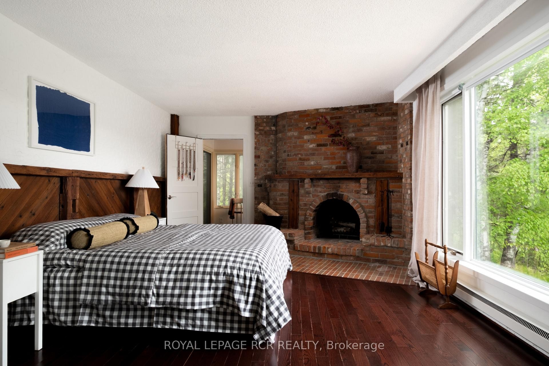 









15667


Duffys

Lane,
Caledon,




ON
L7E 3C8

