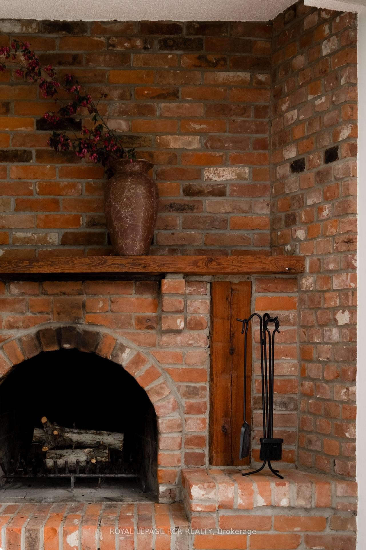 









15667


Duffys

Lane,
Caledon,




ON
L7E 3C8

