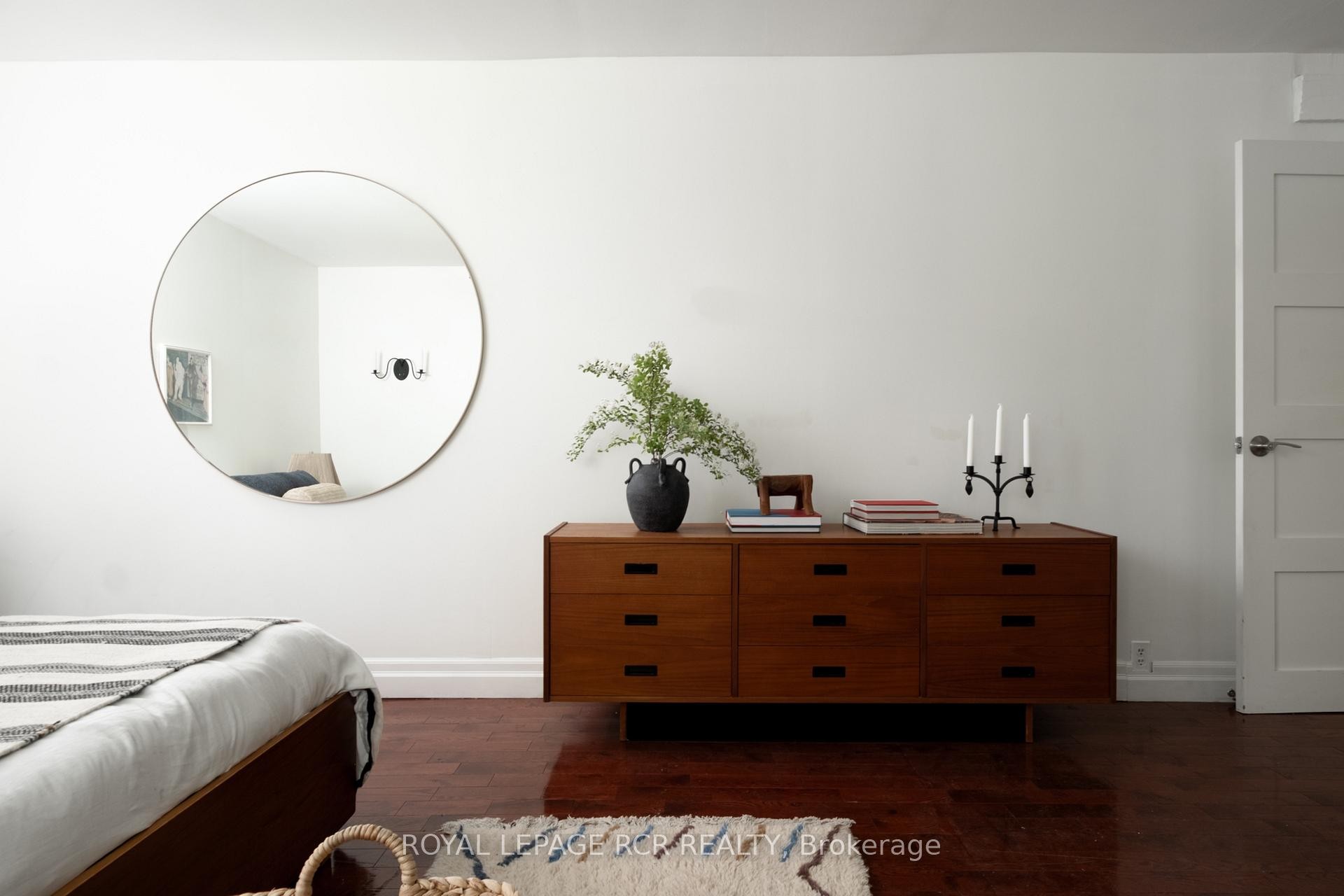 









15667


Duffys

Lane,
Caledon,




ON
L7E 3C8

