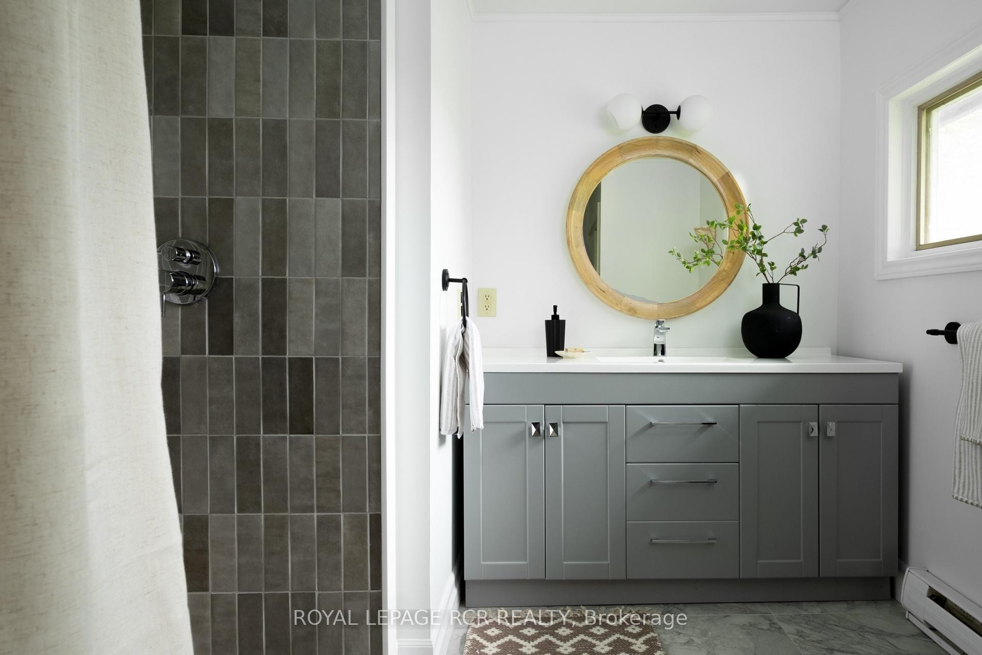 









15667


Duffys

Lane,
Caledon,




ON
L7E 3C8

