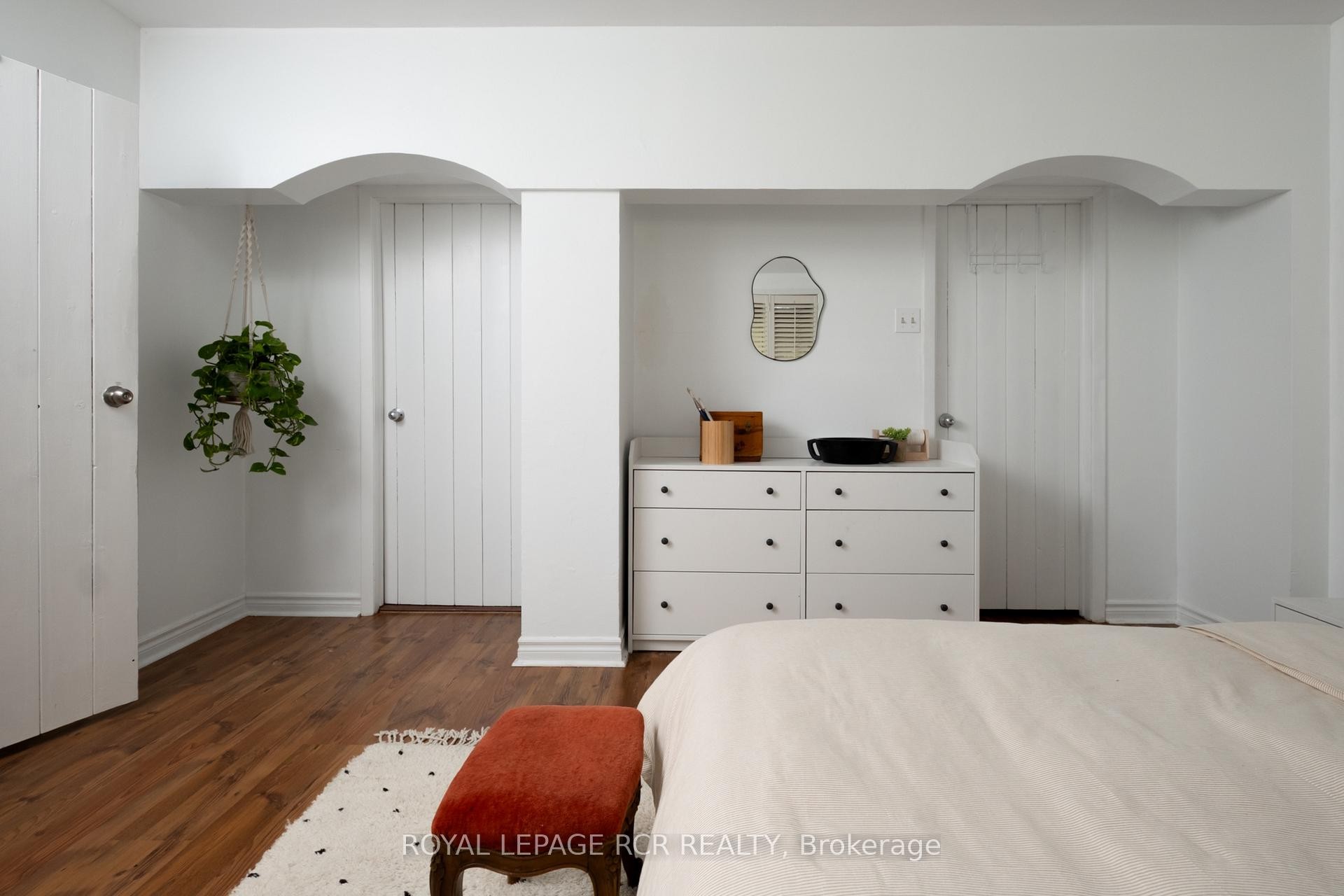 









15667


Duffys

Lane,
Caledon,




ON
L7E 3C8

