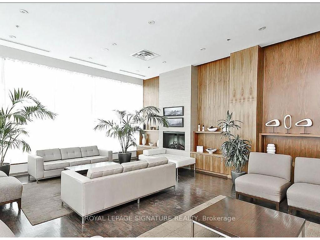 









33


Elm

Drive, 1007,
Mississauga,




ON
L5B 4M2

