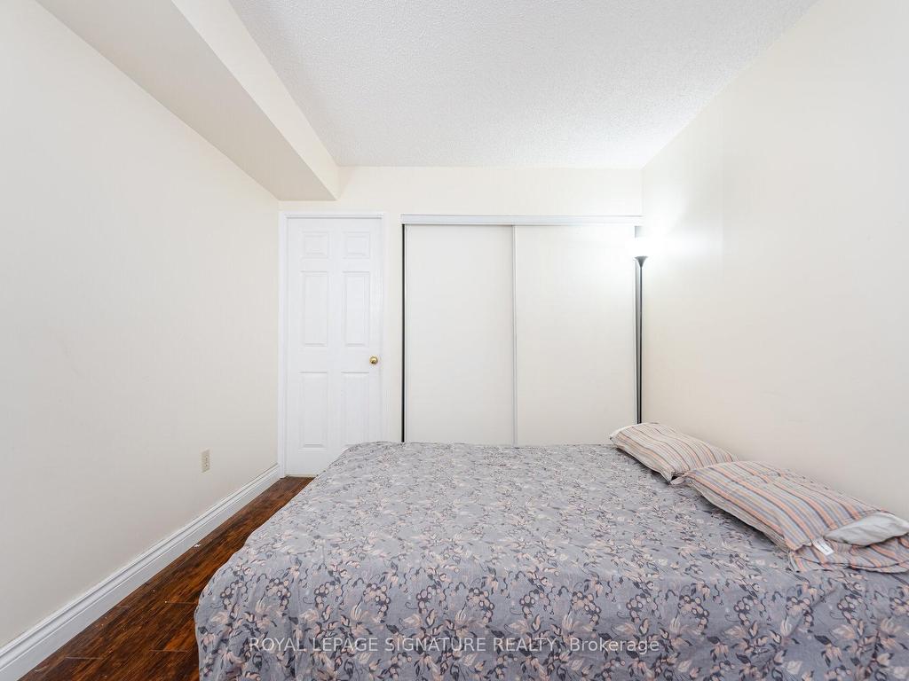 









250


Webb

Drive, 910,
Mississauga,




ON
L5B 3Z4

