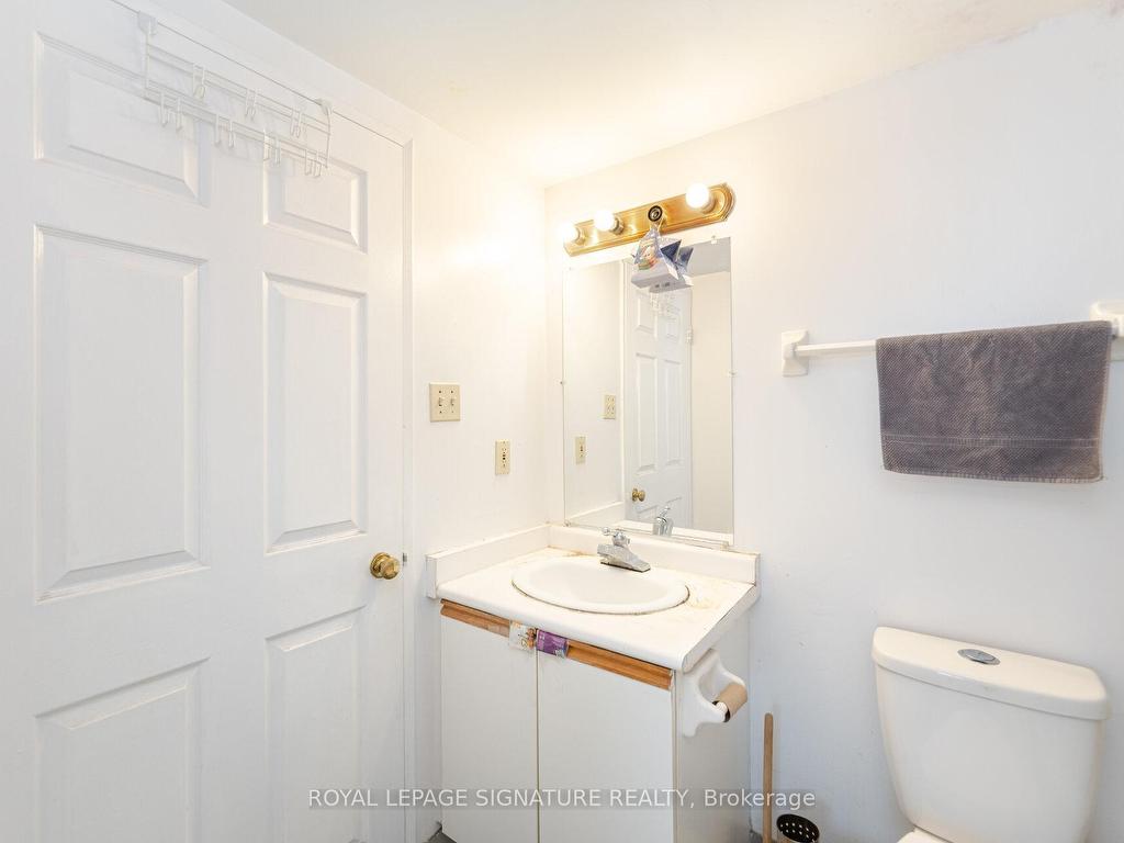 









250


Webb

Drive, 910,
Mississauga,




ON
L5B 3Z4

