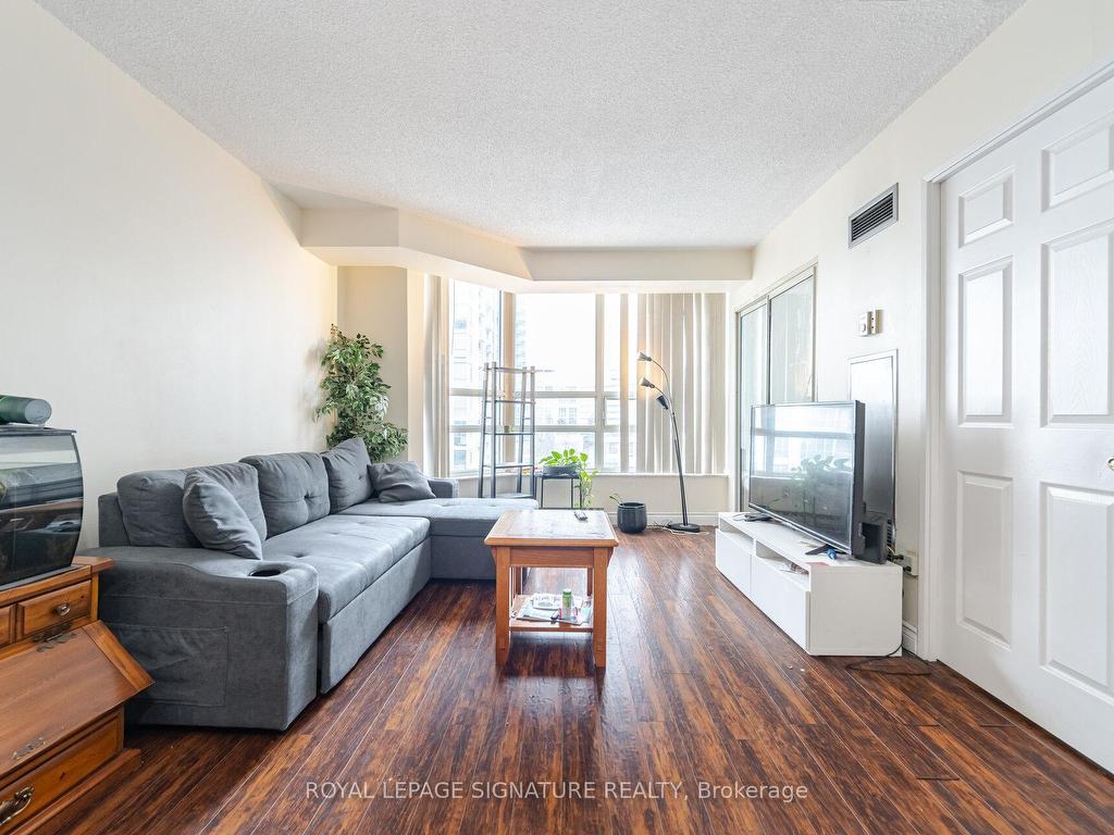 









250


Webb

Drive, 910,
Mississauga,




ON
L5B 3Z4

