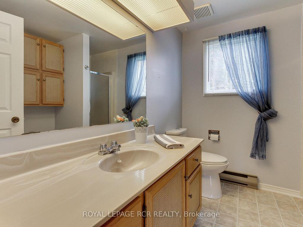 









8


Carmans Cove

N/A,
Innisfil,




ON
L9S 1R9

