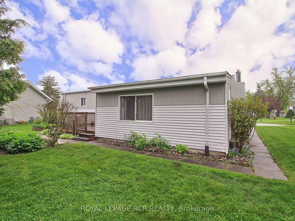 









8


Carmans Cove

N/A,
Innisfil,




ON
L9S 1R9

