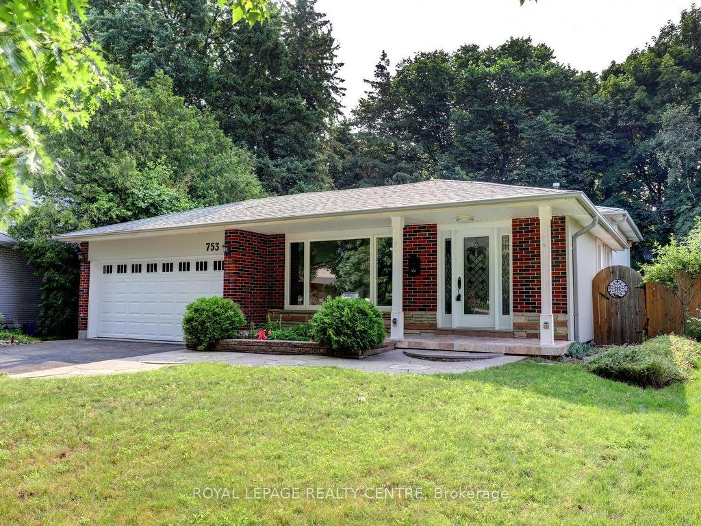 









753


Fletcher Valley

Crescent,
Mississauga,




ON
L5J 2X4

