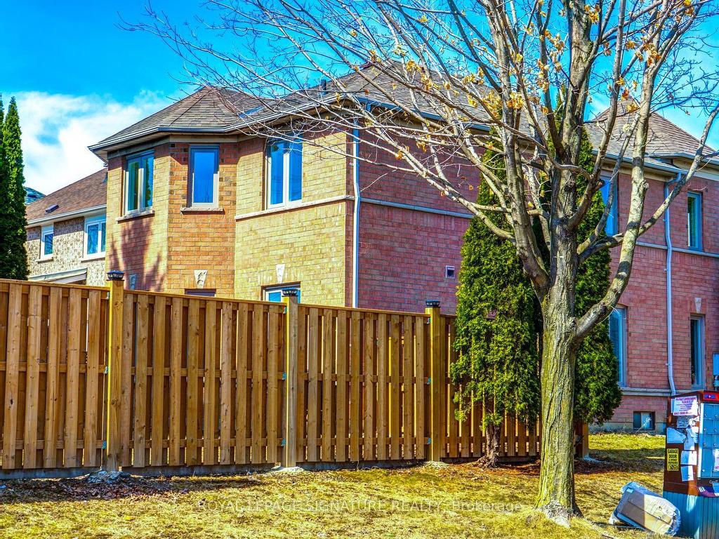 









57


Song Bird

Drive,
Markham,




ON
L3S 3T9

