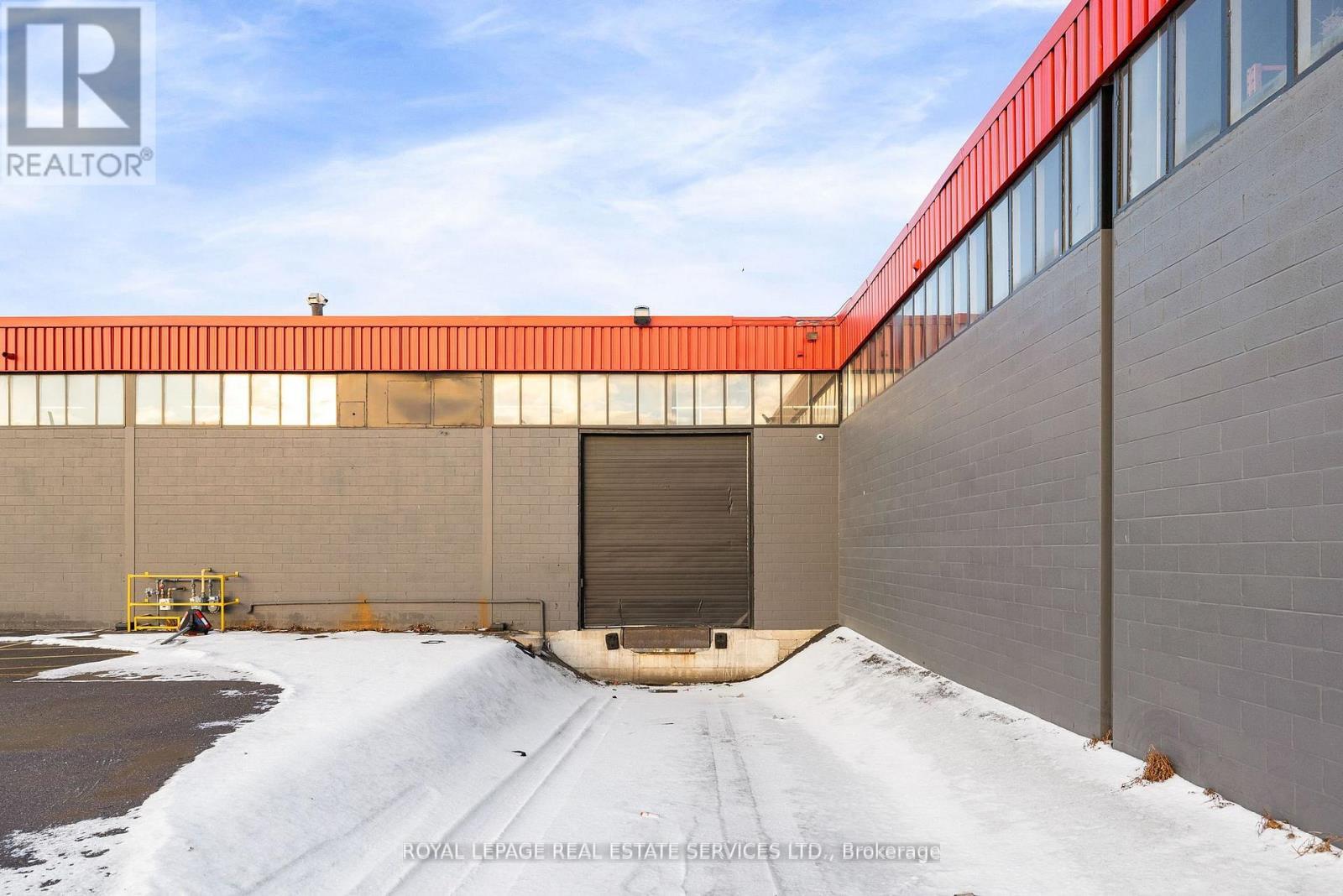 












5850 DIXIE ROAD

,
Mississauga,




Ontario
L4W1E7

