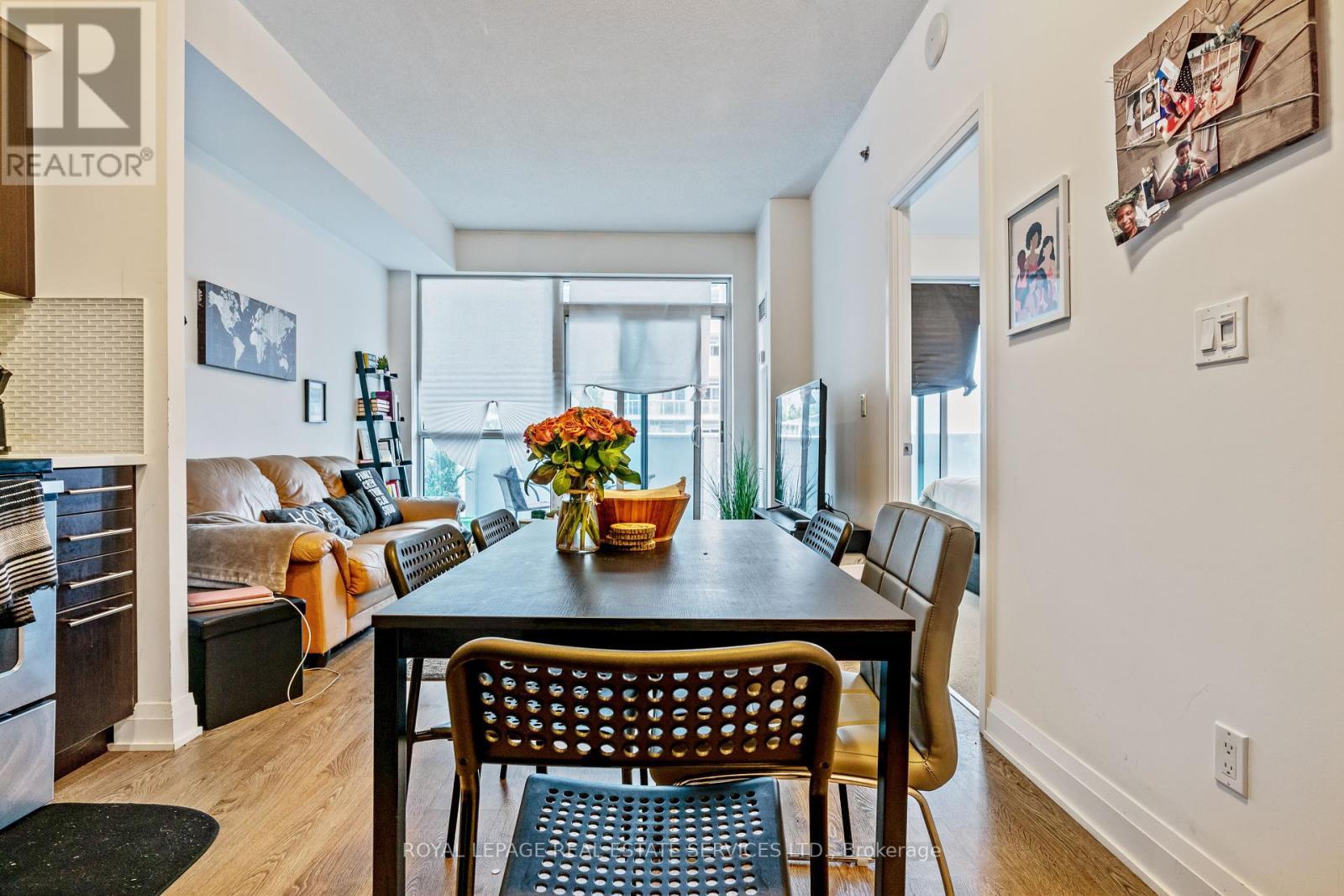 












612 - 55 SPEERS ROAD

,
Oakville,




Ontario
L6K0H9

