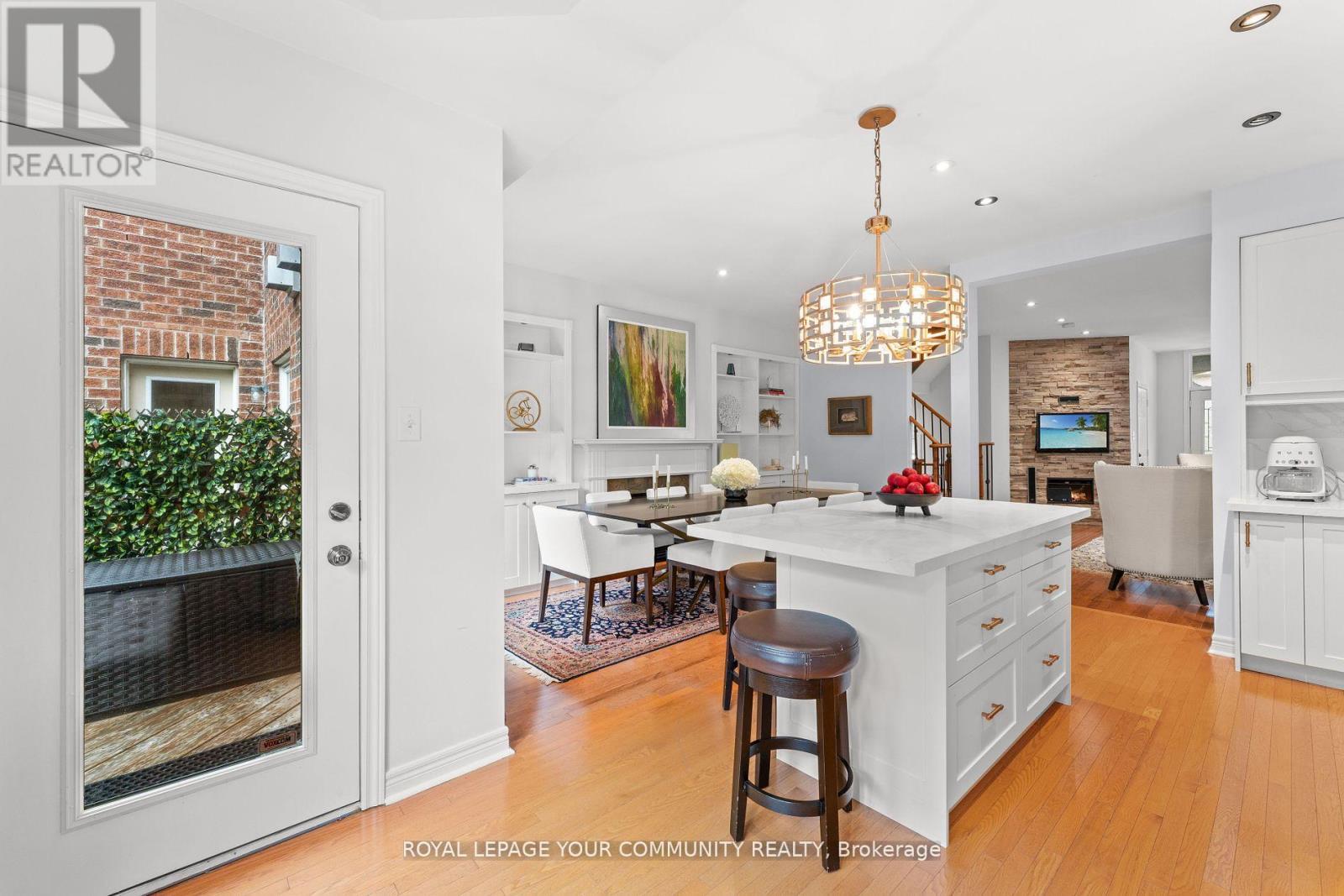 












67 GAMBLE GLEN CRESCENT

,
Richmond Hill,




Ontario
L4S2T3

