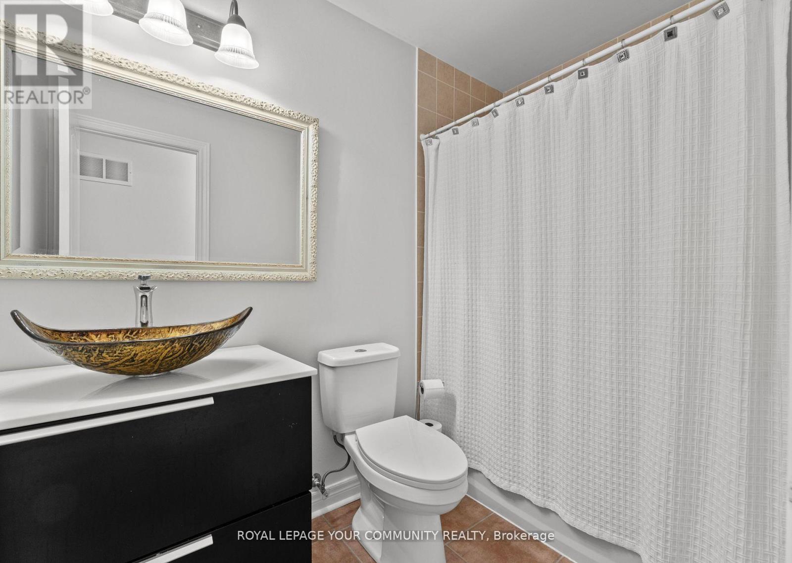 












67 GAMBLE GLEN CRESCENT

,
Richmond Hill,




Ontario
L4S2T3

