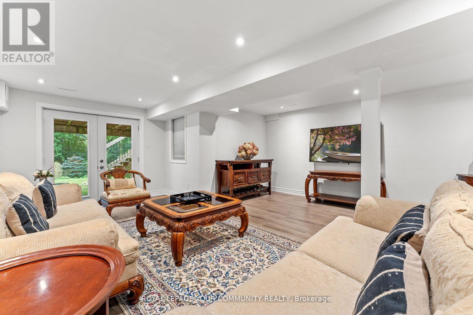 












67 GAMBLE GLEN CRESCENT

,
Richmond Hill,




Ontario
L4S2T3

