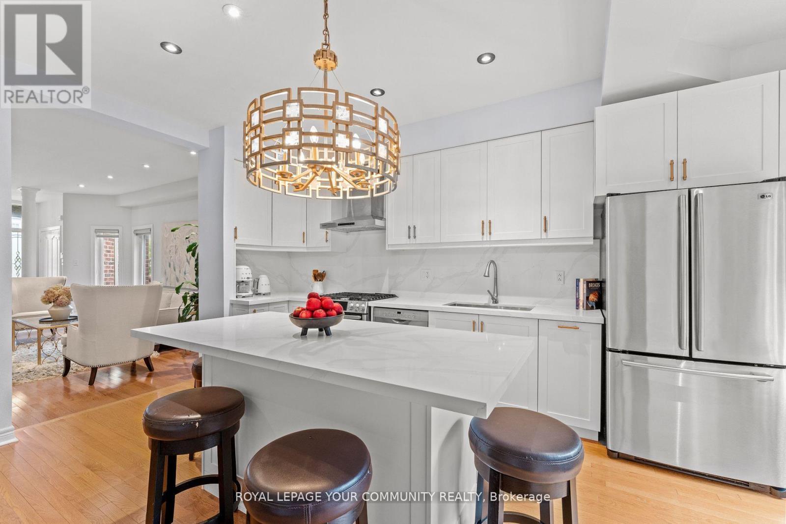 












67 GAMBLE GLEN CRESCENT

,
Richmond Hill,




Ontario
L4S2T3

