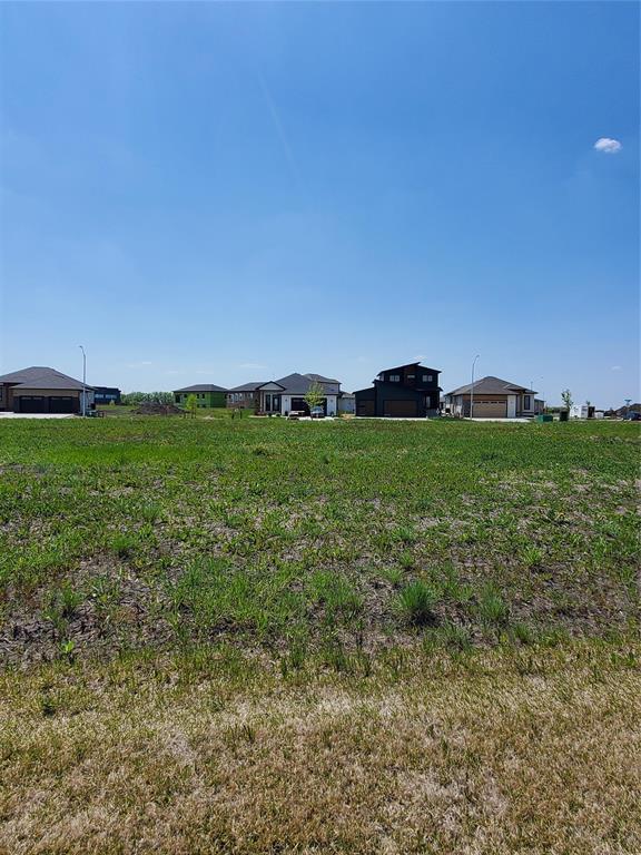 












18 Woodland Drive

,
Steinbach,







Manitoba
R5G2Z1

