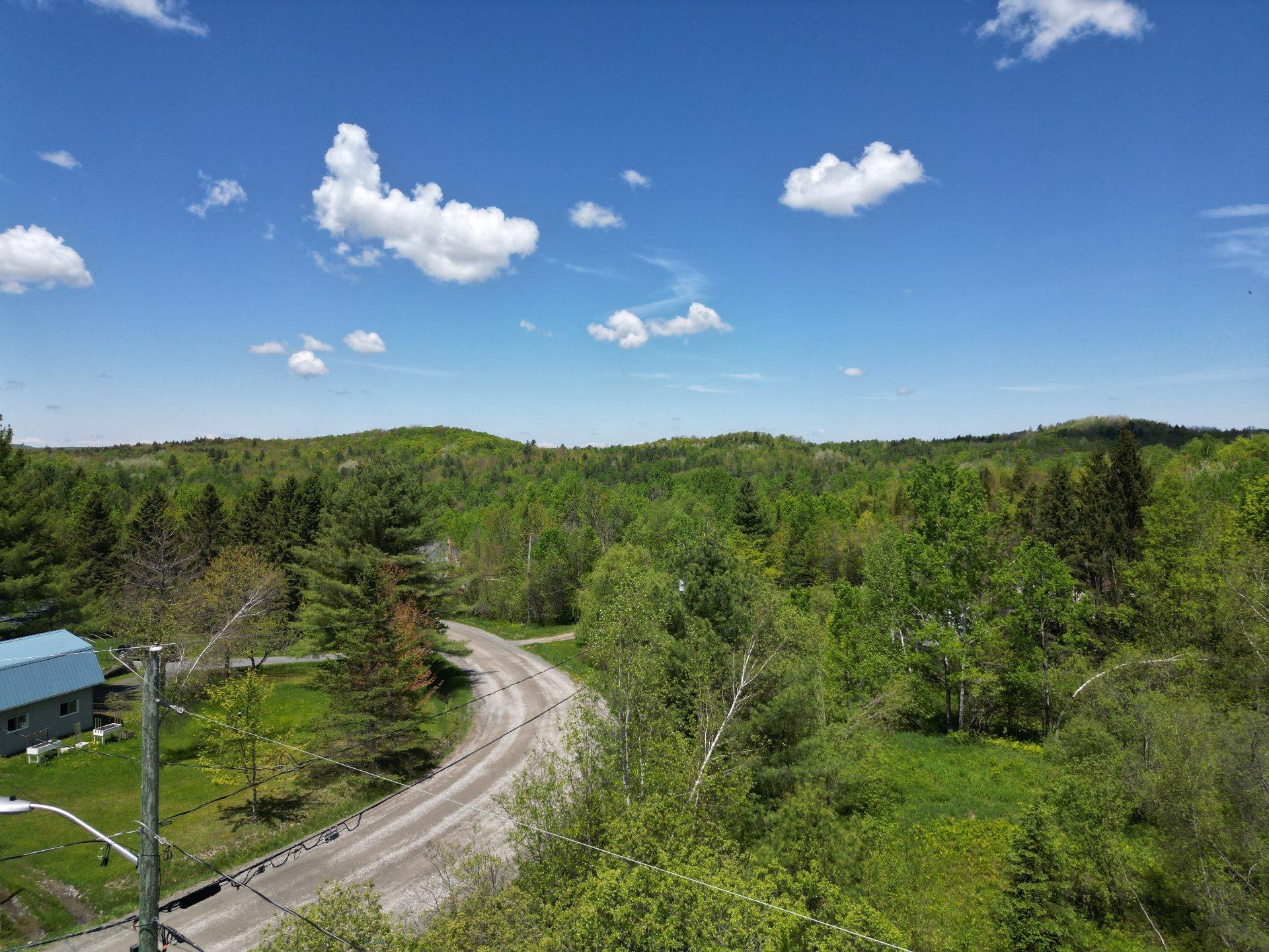 









1015


Rue du Saphir

,
Saint-Denis-de-Brompton,







QC
J0B2P0

