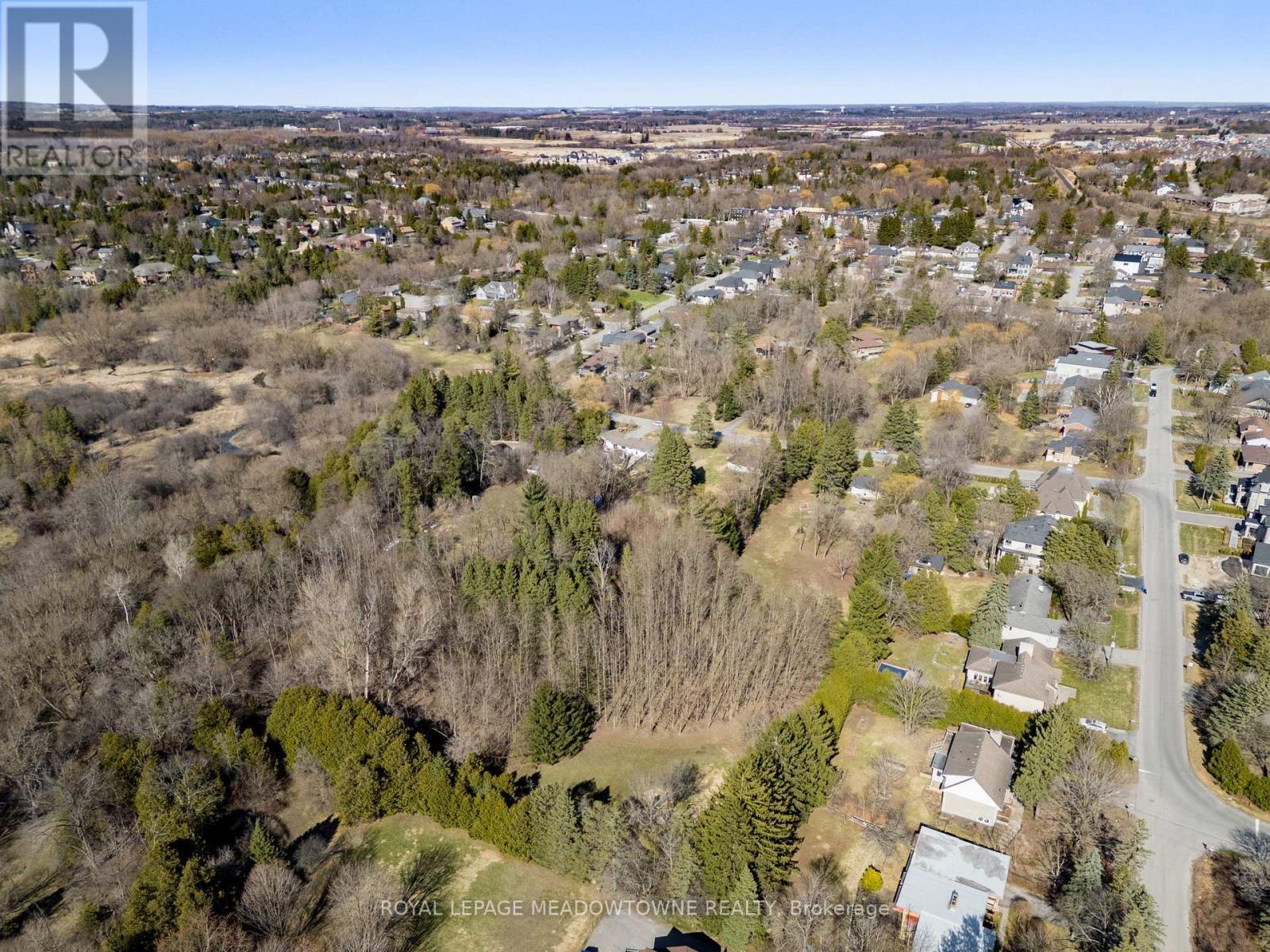 












200 MARTIN STREET

,
King,







Ontario
L7B1J5

