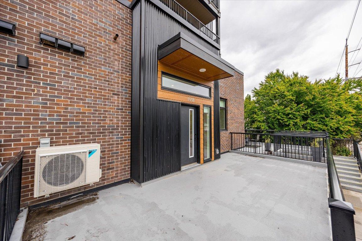 









660


Cawston

Avenue, 105B,
Kelowna,




BC
V1Y 9M1

