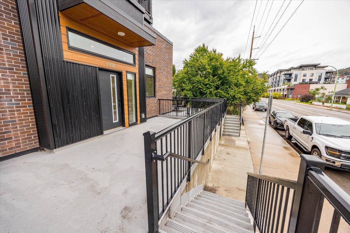 









660


Cawston

Avenue, 105B,
Kelowna,




BC
V1Y 9M1

