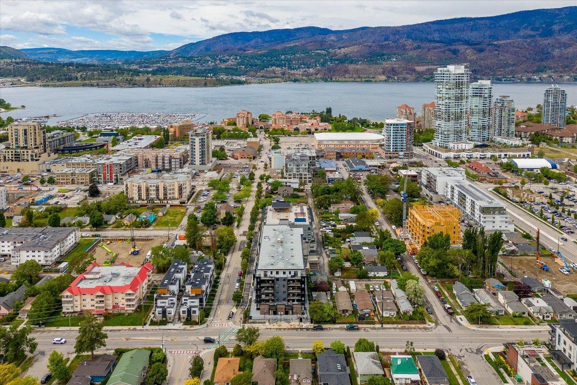 









660


Cawston

Avenue, 105B,
Kelowna,




BC
V1Y 9M1

