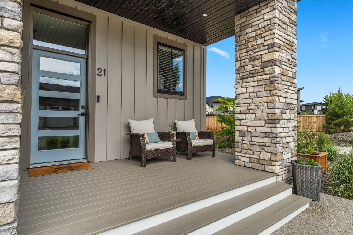 









260


RUE CHEVAL NOIR

, 21,
Kamloops,




BC
V1S 0G1

