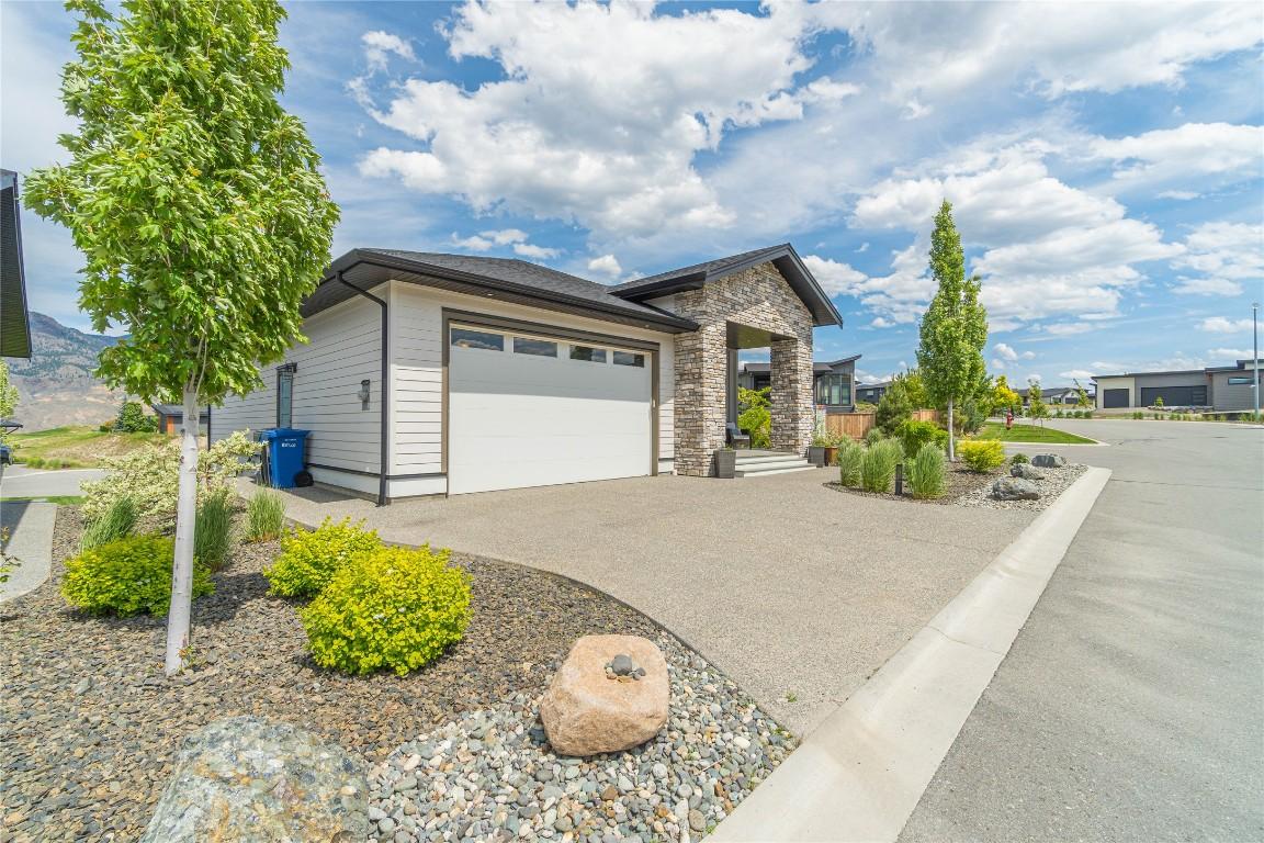 









260


RUE CHEVAL NOIR

, 21,
Kamloops,




BC
V1S 0G1

