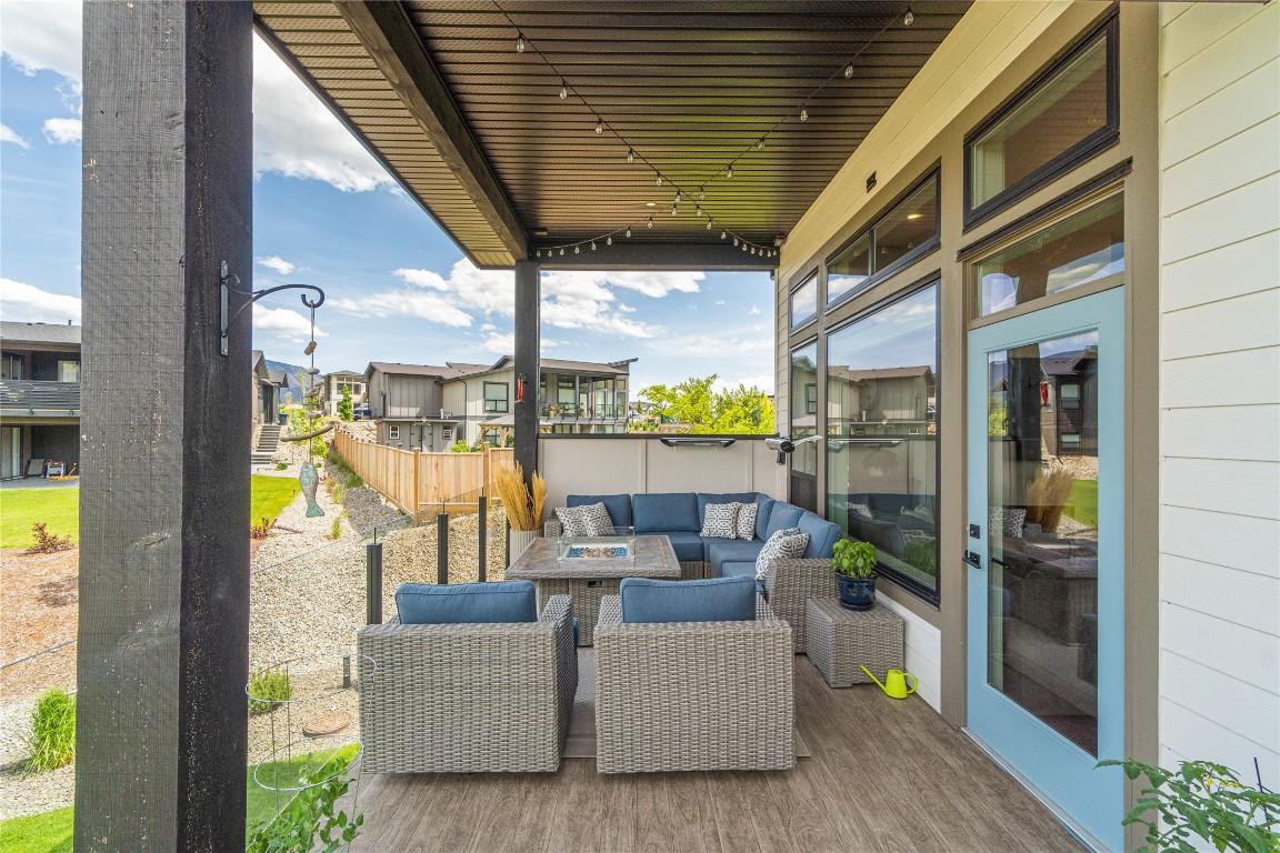 









260


RUE CHEVAL NOIR

, 21,
Kamloops,




BC
V1S 0G1

