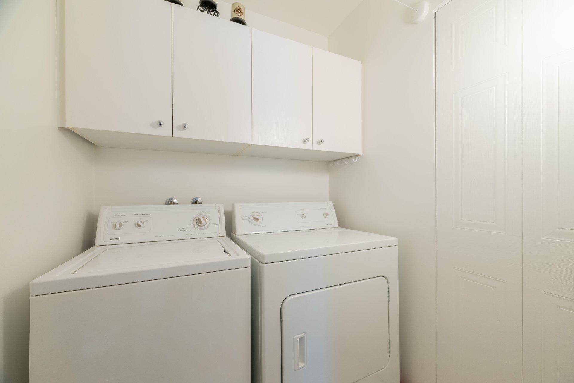 









379


Rue de Vendée

,
Boucherville,




QC
J4B8J2

