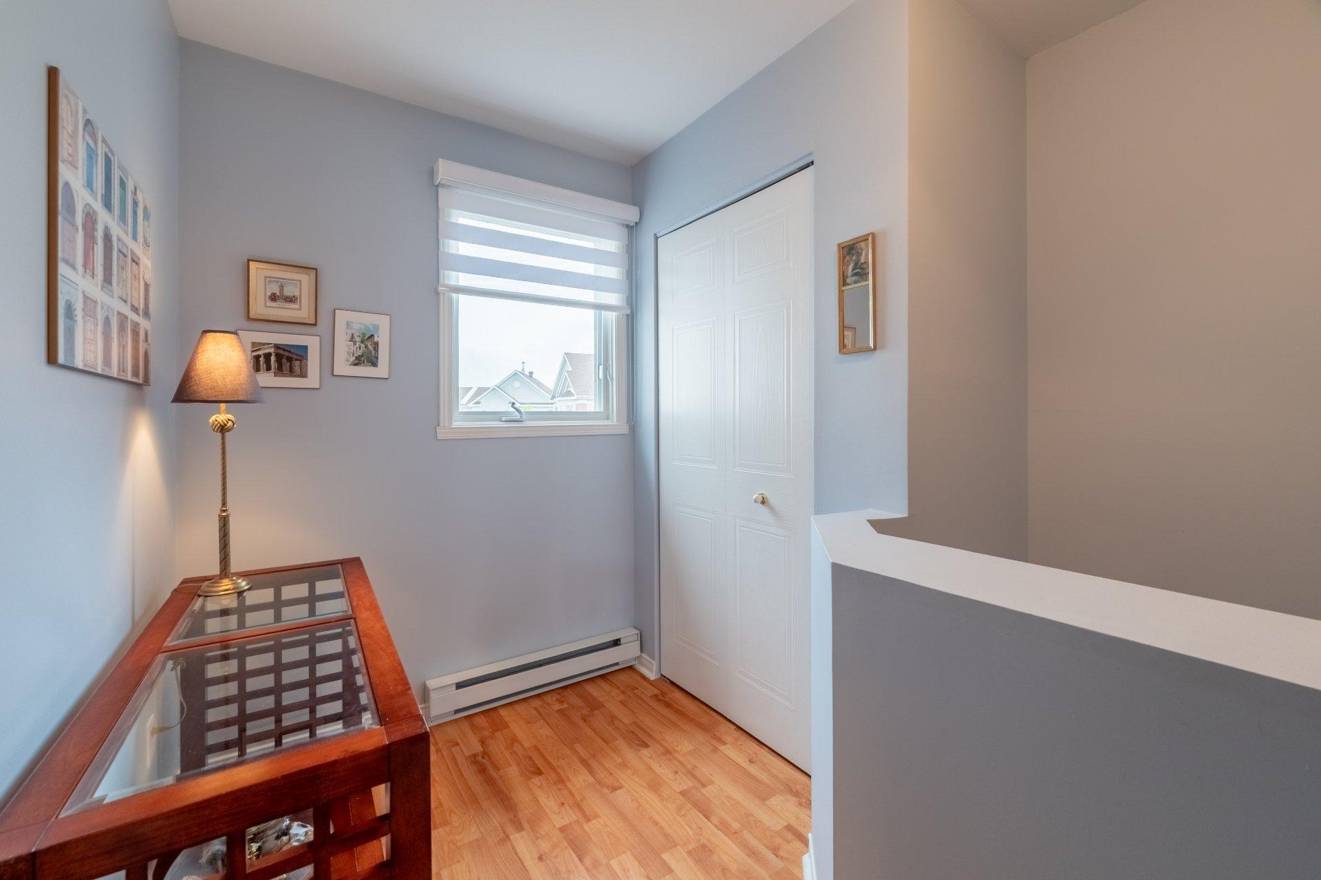 









379


Rue de Vendée

,
Boucherville,




QC
J4B8J2

