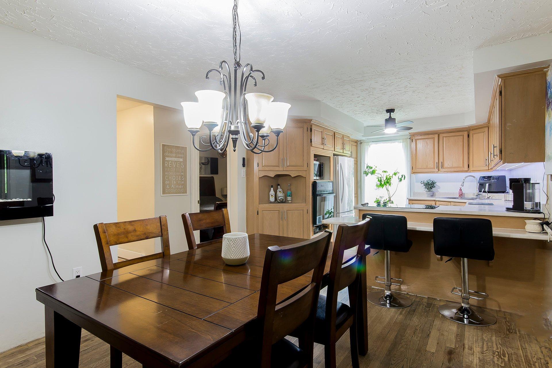 









2963


Ch. Donaldson

,
L'Ange-Gardien,




QC
J8L0L3

