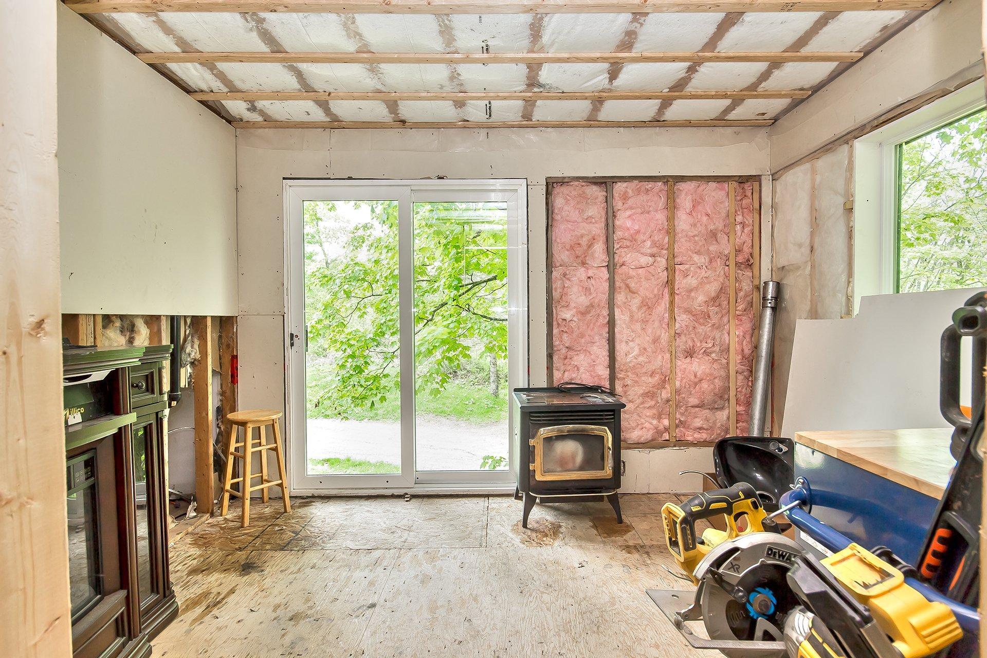 









2963


Ch. Donaldson

,
L'Ange-Gardien,




QC
J8L0L3

