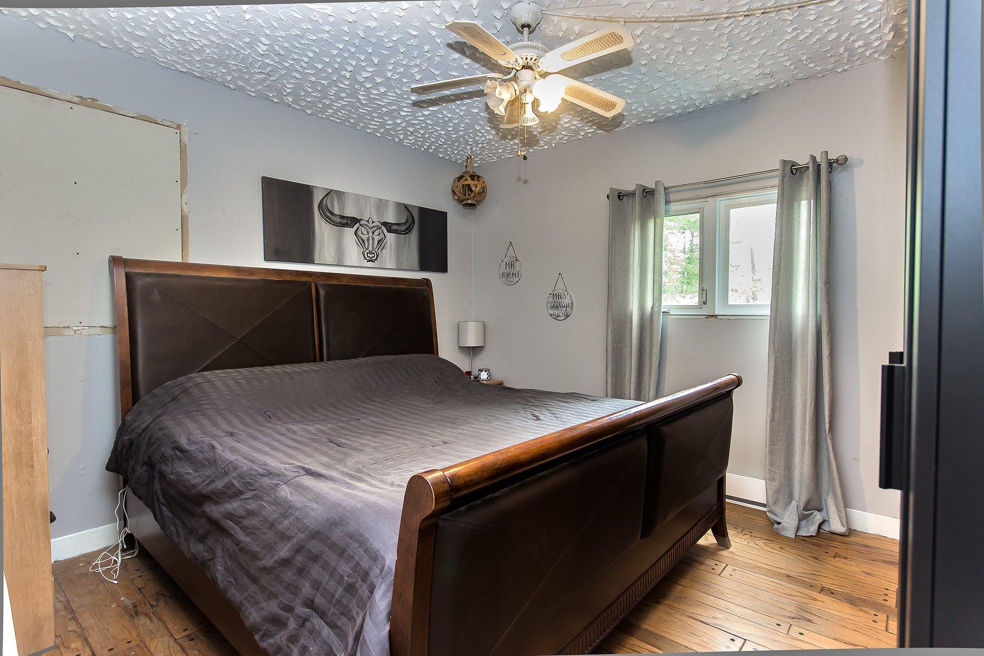 









2963


Ch. Donaldson

,
L'Ange-Gardien,




QC
J8L0L3

