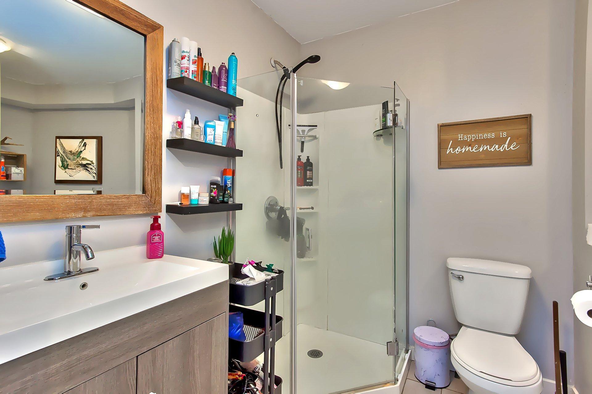 









2963


Ch. Donaldson

,
L'Ange-Gardien,




QC
J8L0L3

