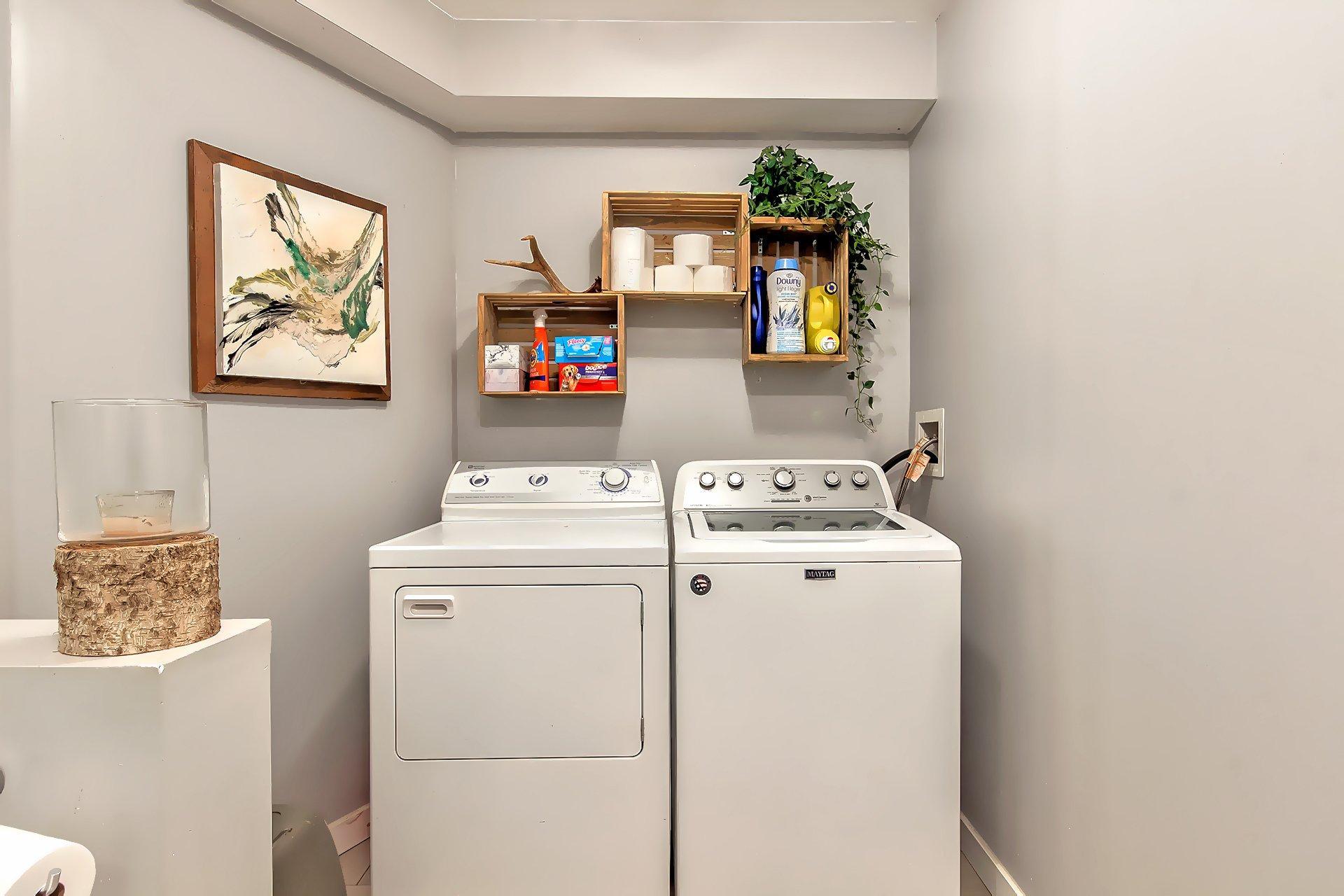 









2963


Ch. Donaldson

,
L'Ange-Gardien,




QC
J8L0L3


