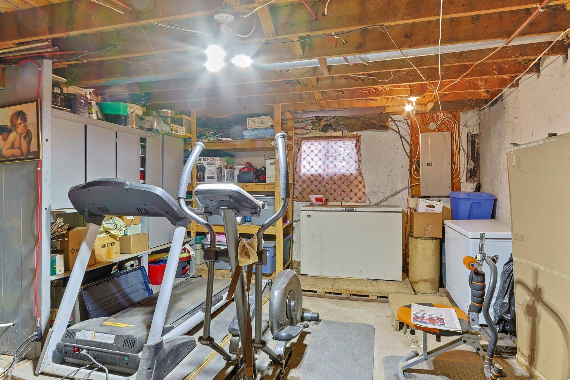 









18


Rue Viau

,
Saint-Isidore,




QC
J0L2A0

