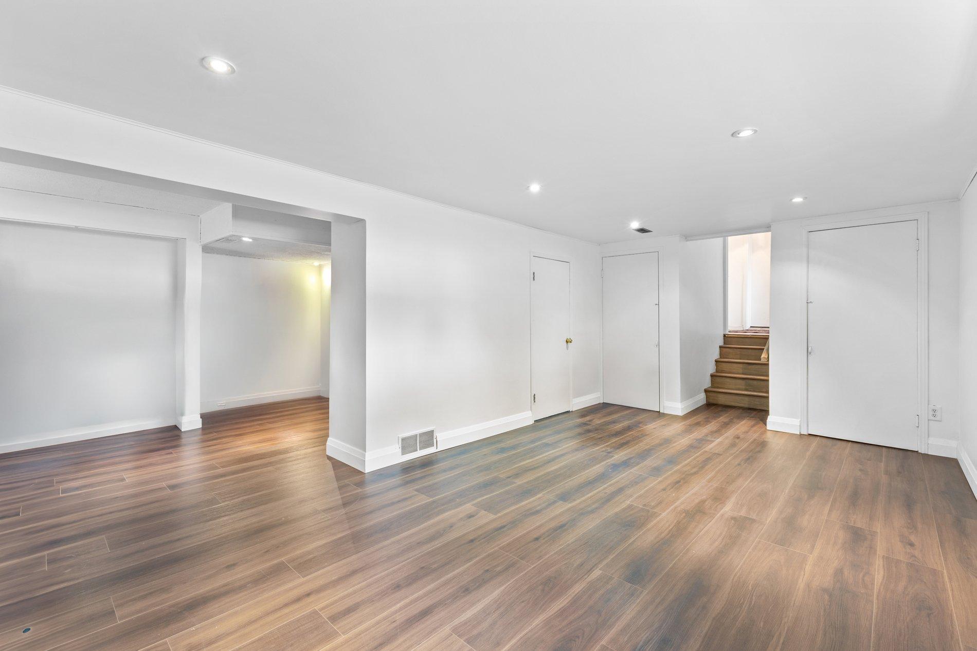 









89


Rue Sauvé

,
Dollard-des-Ormeaux,




QC
H9A1C4

