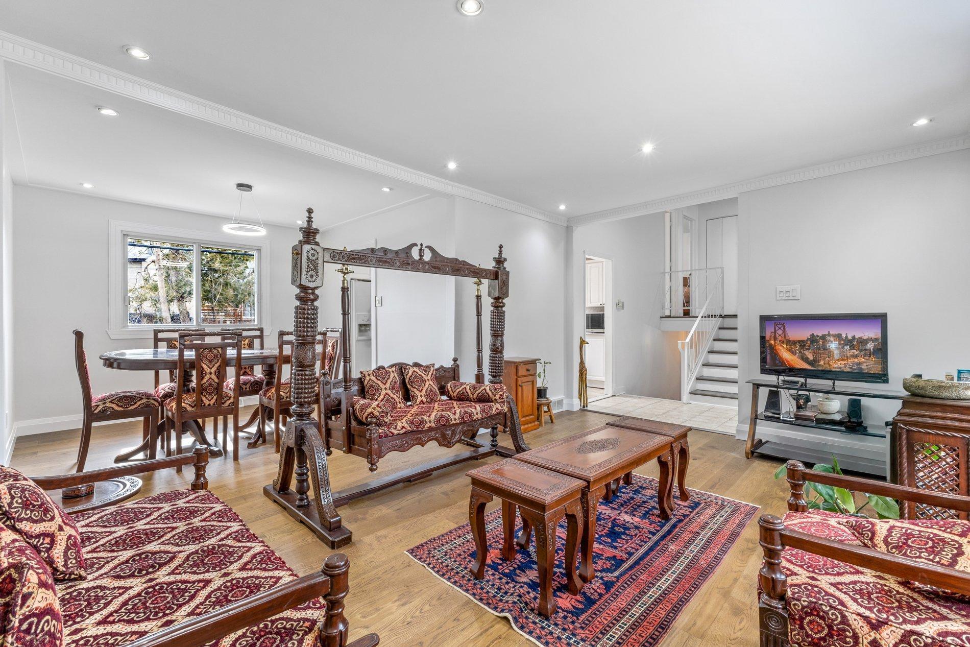 









89


Rue Sauvé

,
Dollard-des-Ormeaux,




QC
H9A1C4

