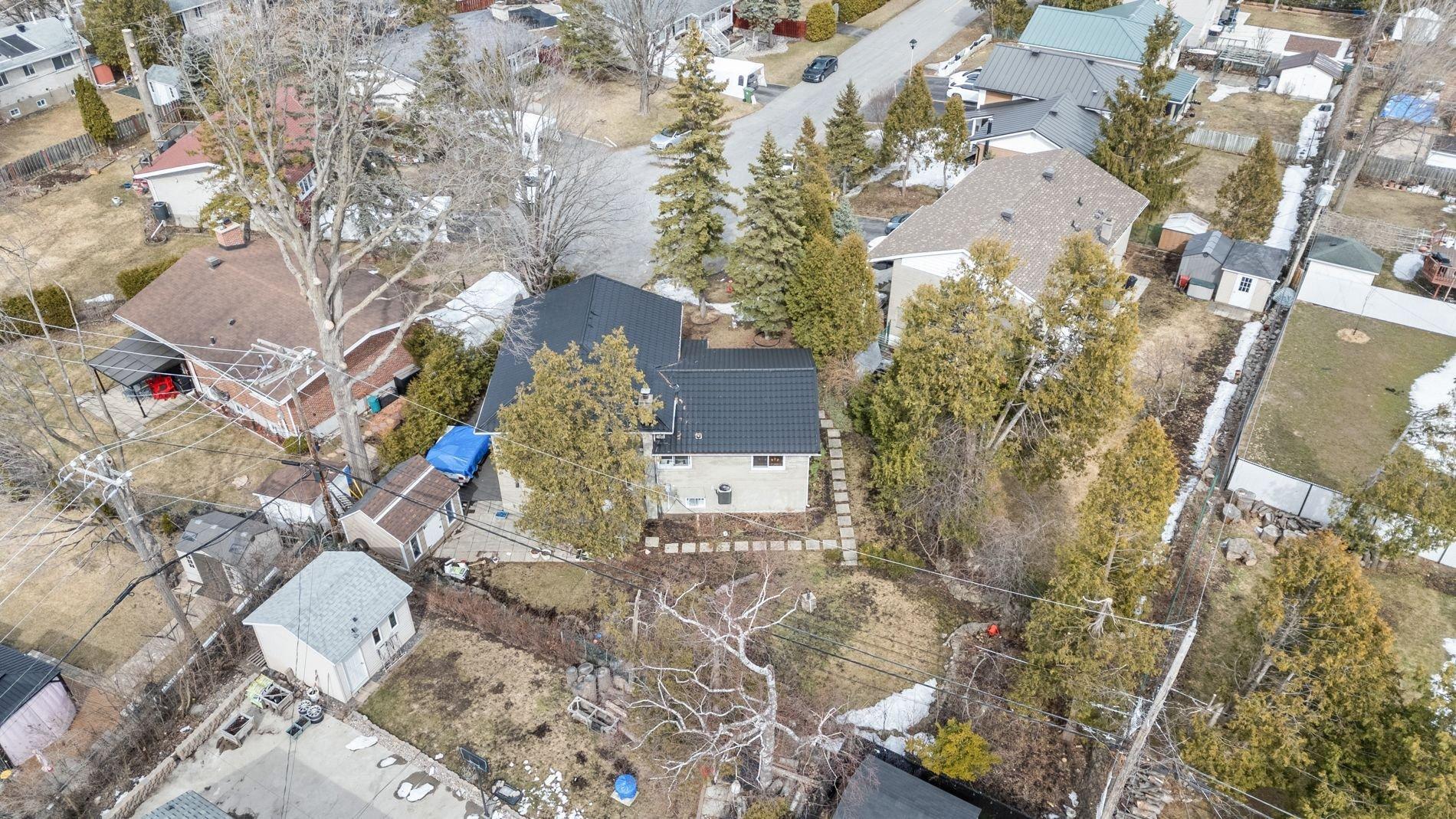 









89


Rue Sauvé

,
Dollard-des-Ormeaux,




QC
H9A1C4

