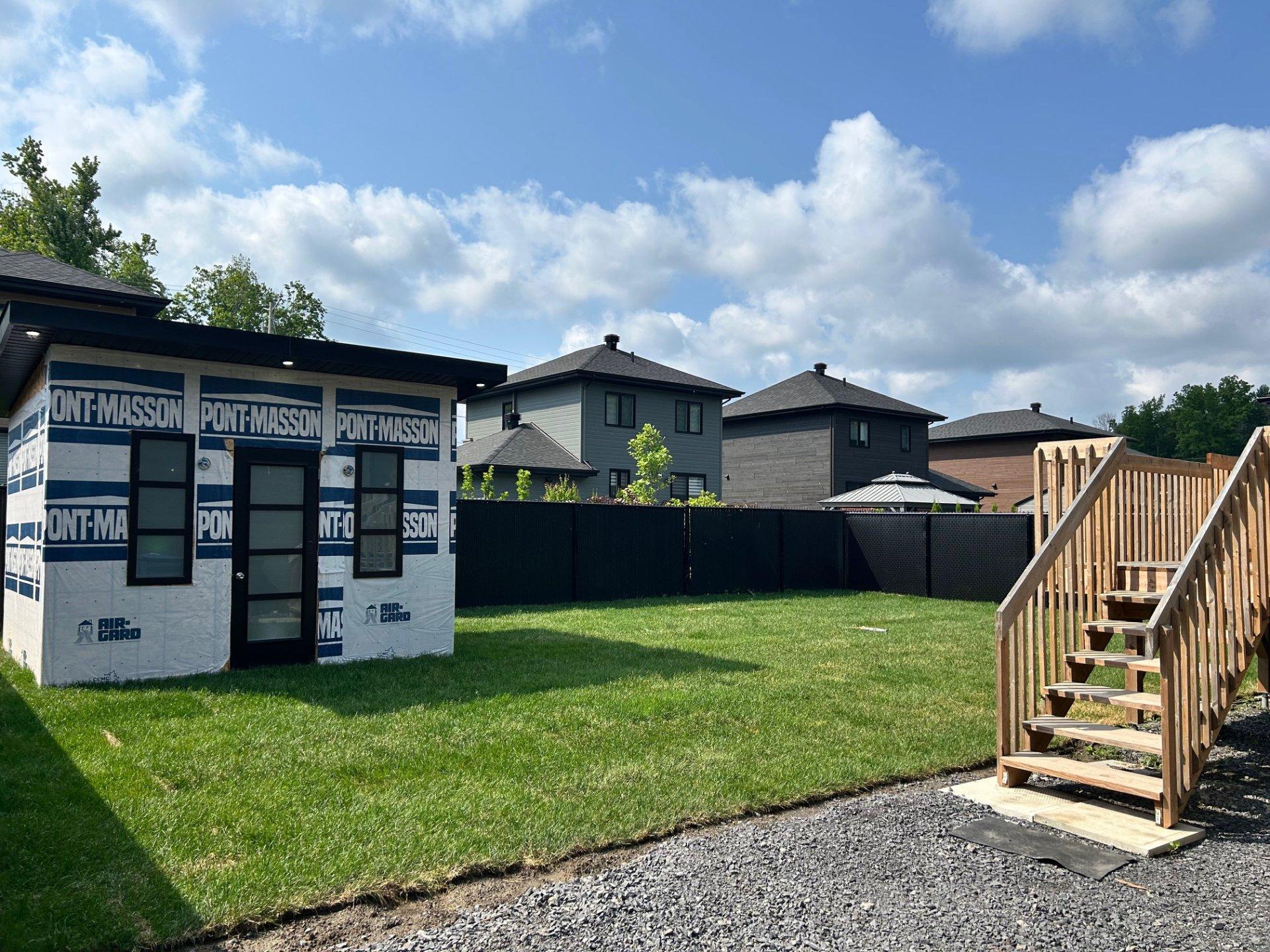 









35


Rue Guy-Lauzon

,
Coteau-du-Lac,




QC
J0P1P0

