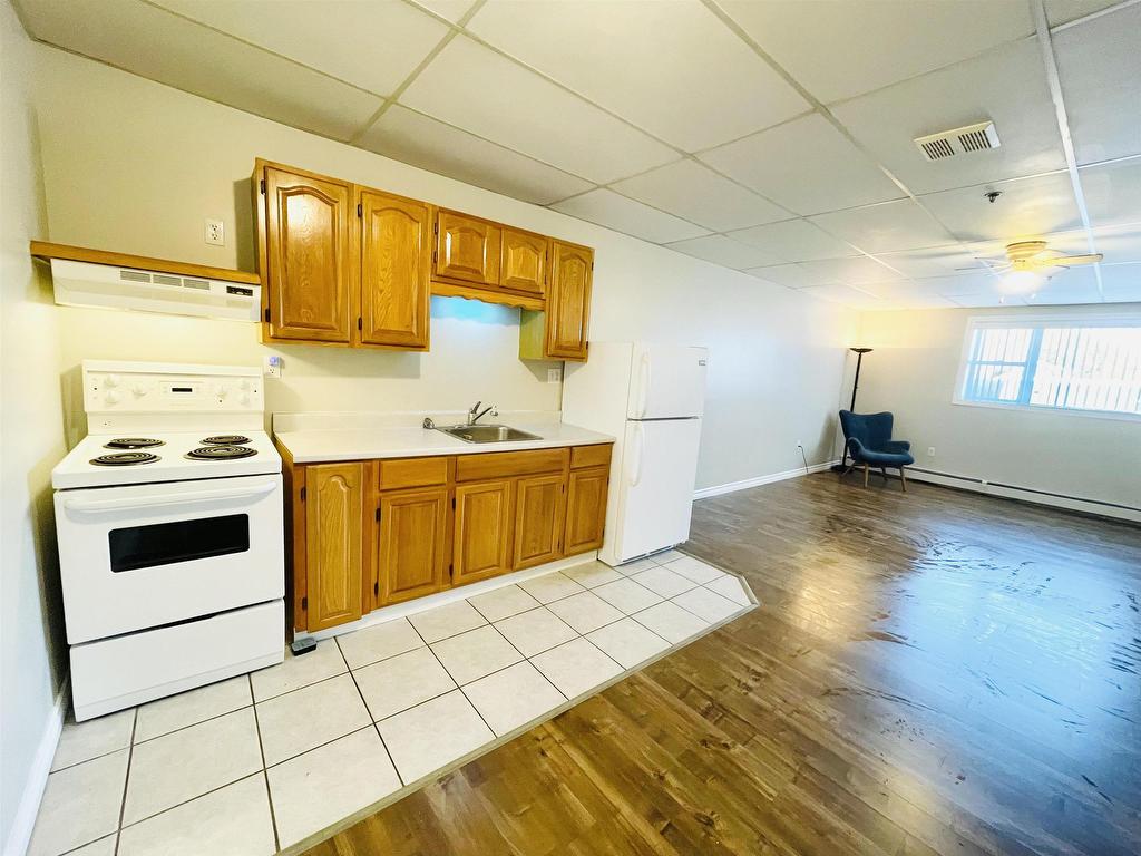 












227-239 Water Street

,
Summerside,




PE
C1N 1G2

