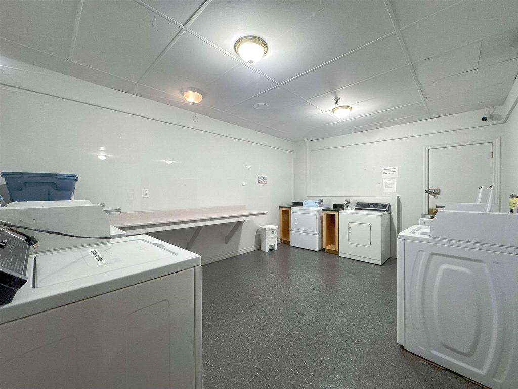 












227-239 Water Street

,
Summerside,




PE
C1N 1G2

