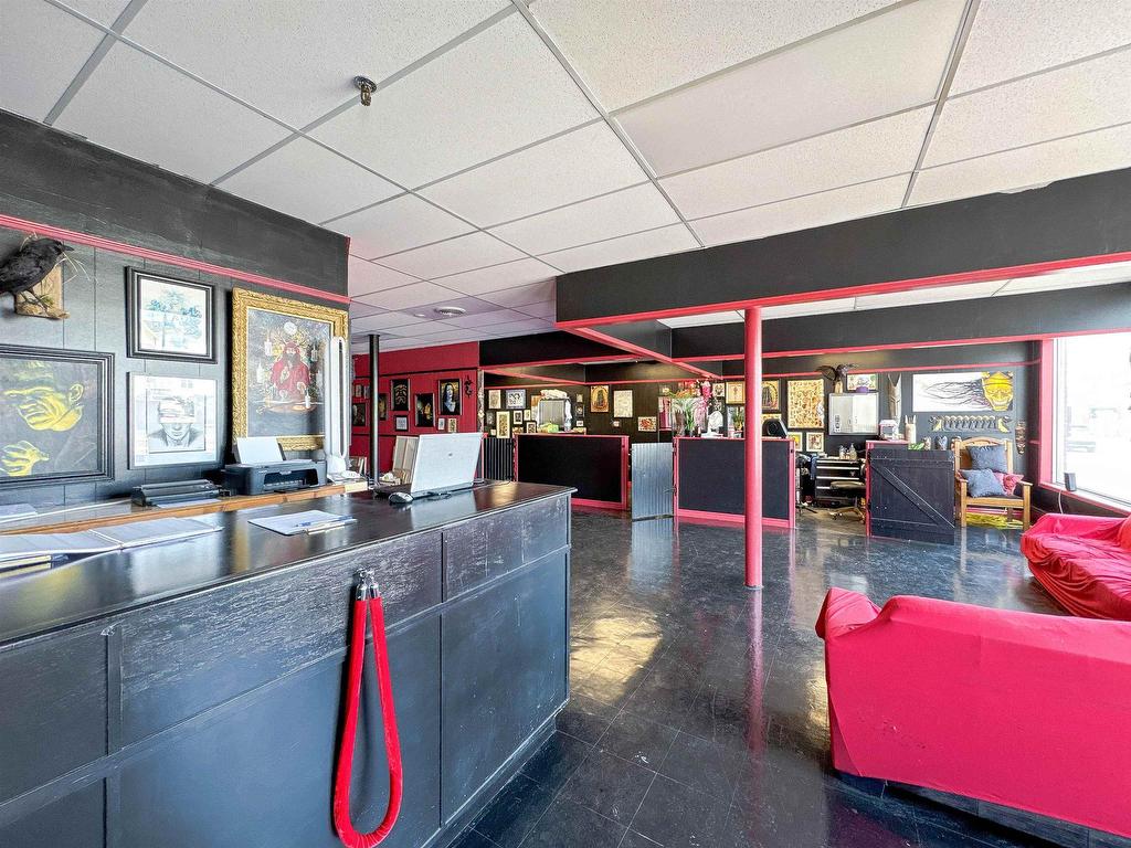 












227-239 Water Street

,
Summerside,




PE
C1N 1G2

