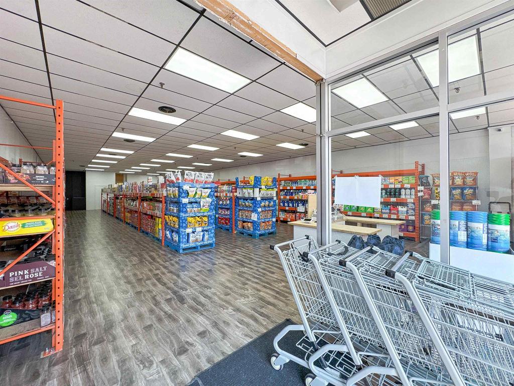 












227-239 Water Street

,
Summerside,




PE
C1N 1G2

