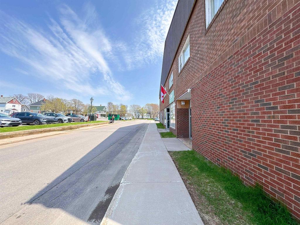 












227-239 Water Street

,
Summerside,




PE
C1N 1G2

