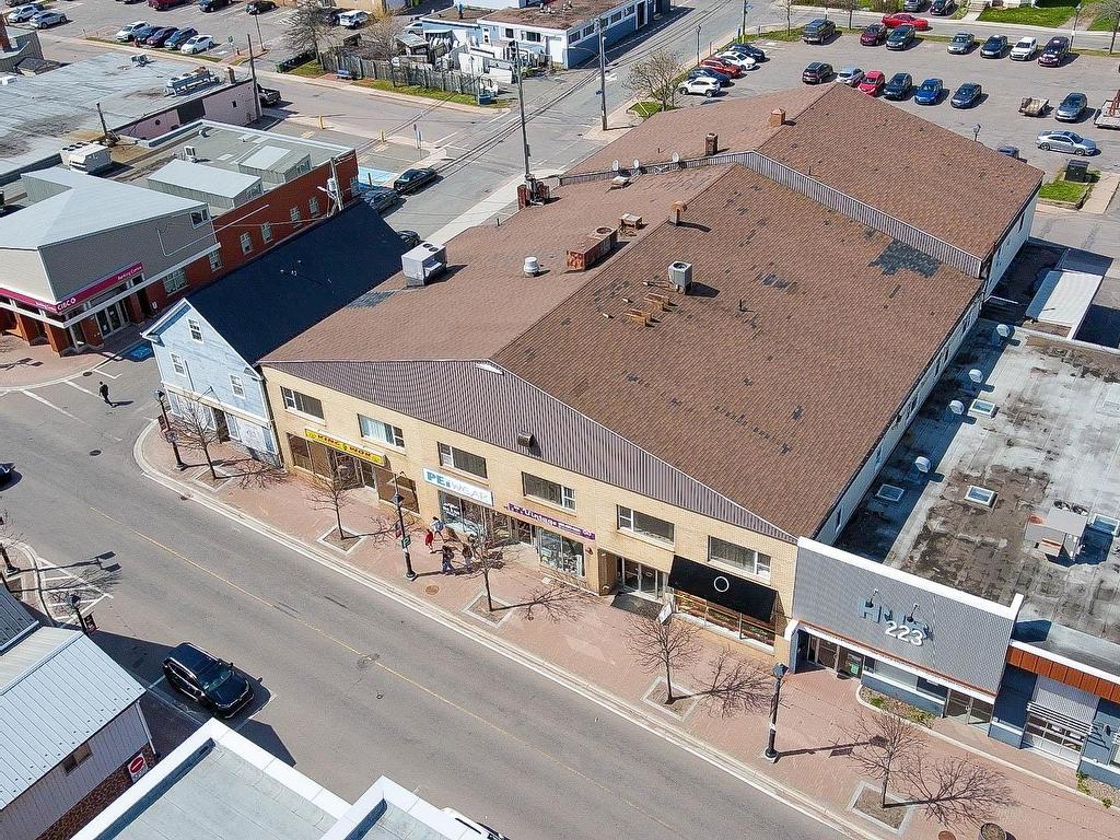 












227-239 Water Street

,
Summerside,




PE
C1N 1G2

