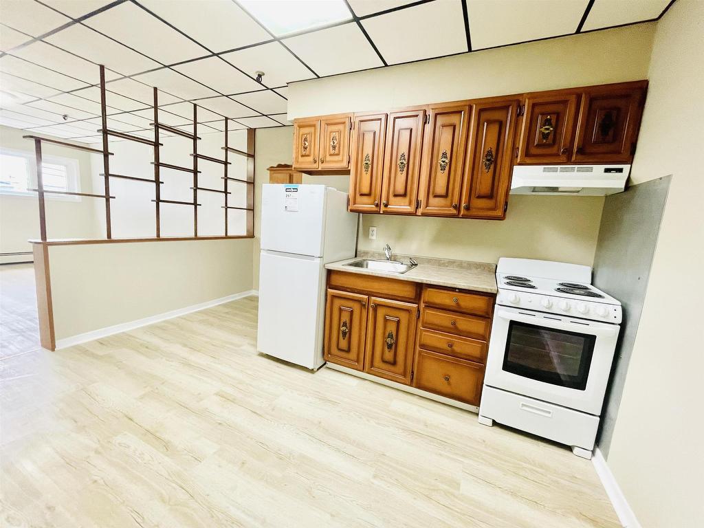 












227-239 Water Street

,
Summerside,




PE
C1N 1G2

