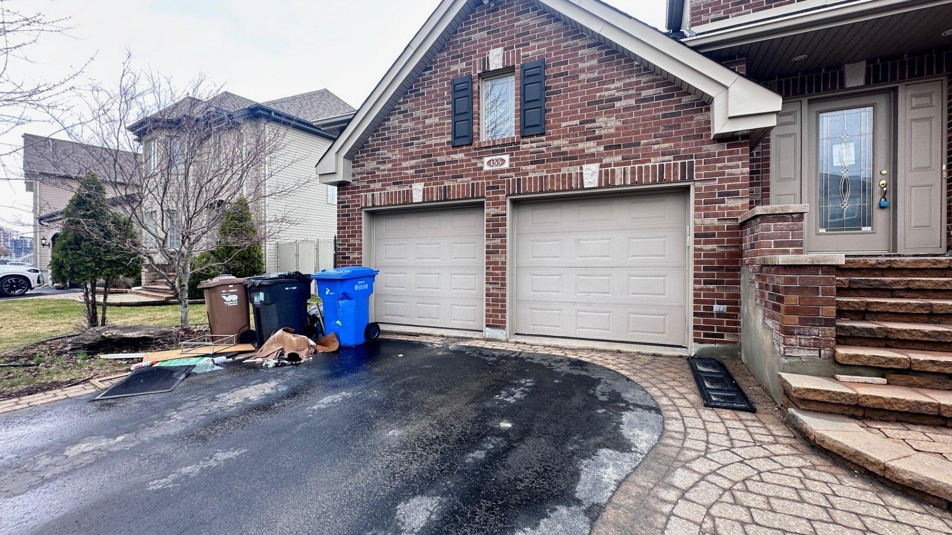 









155


Place Maurice-Richard

,
Vaudreuil-Dorion,




QC
J7V0J6

