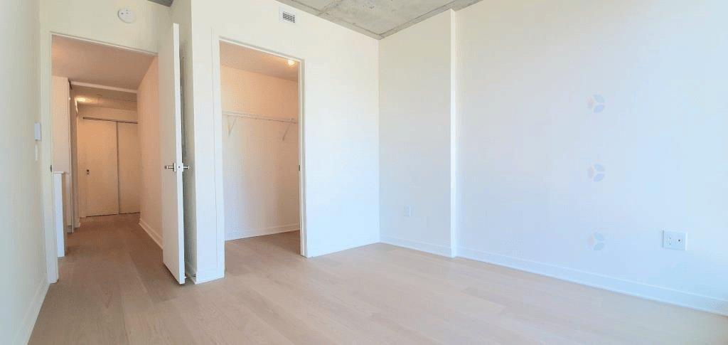 









360


Rue Mayor

, 1906,
Montréal (Ville-Marie),




QC
H3A0J4

